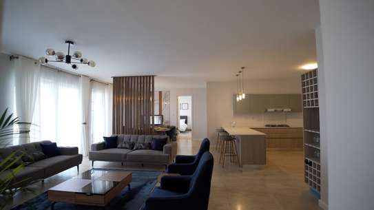 3 Bed Apartment with En Suite at Off Olengruone Ave image 18