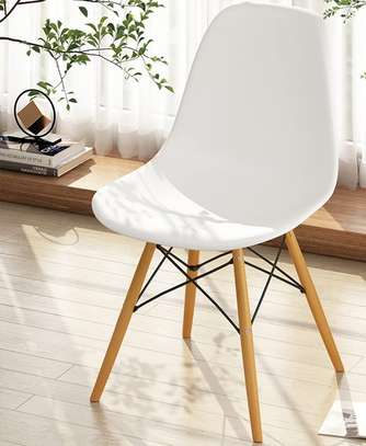Office Chair: Non-Padded Eames Chair image 1