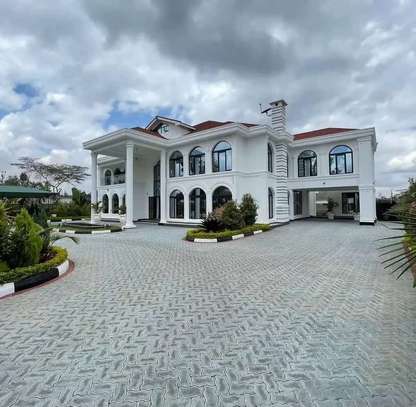 7 Bed House with En Suite in Karen image 1