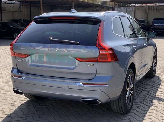 Volvo XC60 T5 AWD Blue 2018 image 14