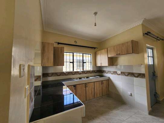 3 bedrooms bungalow to let in Ngong. image 6