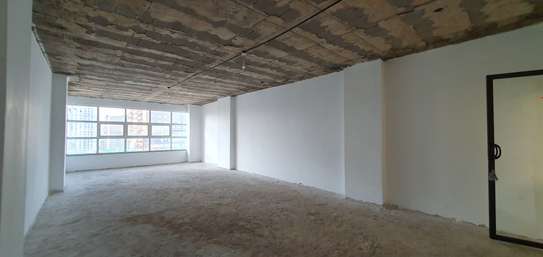 1,000 ft² Office with Backup Generator at Westlands Rd image 10