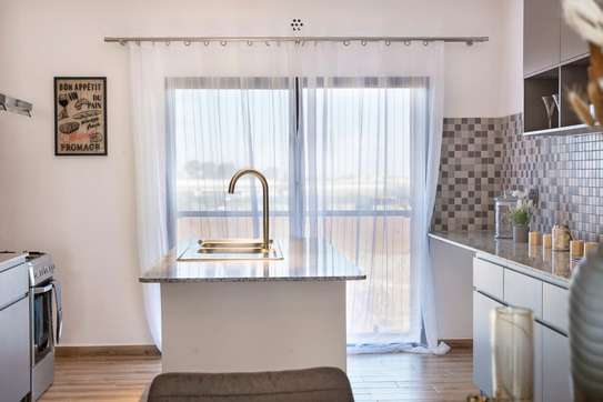 3 Bed Apartment with En Suite in Tatu City image 4