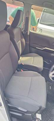 Suzuki Solio Hybrid white 2018 image 6