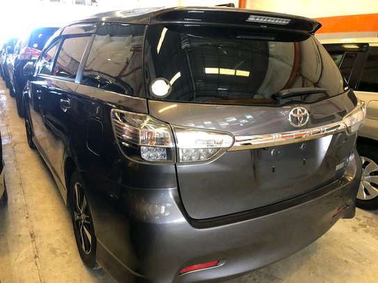 Toyota Wish 2017 image 4