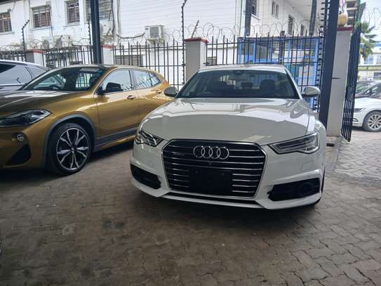 Audi A6 white 2018 image 13