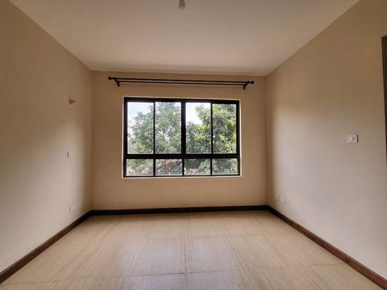 3 Bed Apartment with En Suite in Kileleshwa image 18
