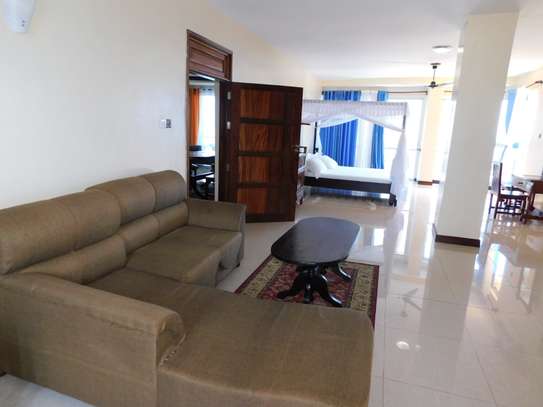 3 Bed Townhouse with En Suite in Nyali Area image 8