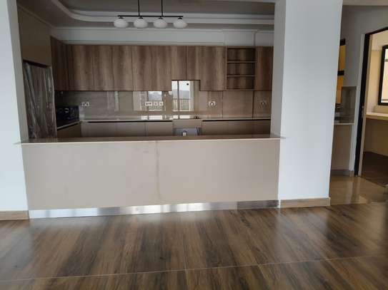 1 Bed Apartment with En Suite at Brookside image 9
