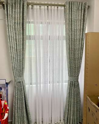DURABLE QUALITY CURTAINS image 1