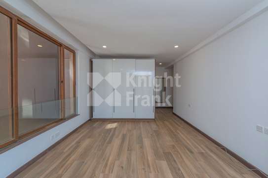 4 Bed Apartment with En Suite at Peponi Road image 1