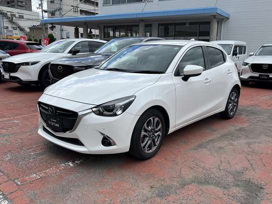 MAZDA DEMIO 15S TOURING L PACKAGE image 1