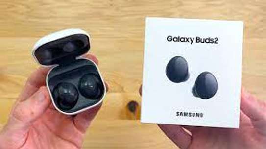 Samsung Galaxy Buds2 image 3