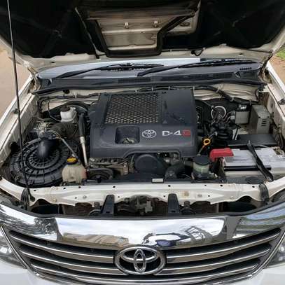 2015 Toyota Fortuner image 6
