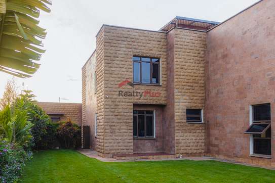 4 Bed Townhouse with En Suite in Kahawa Sukari image 17