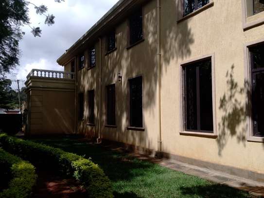 5 Bed Villa with Swimming Pool at Un Avenue image 18