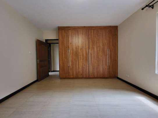 3 Bed Apartment with En Suite in Kileleshwa image 16