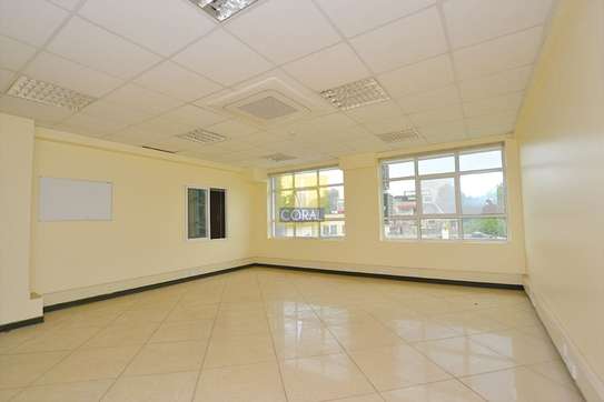 1,570 ft² Office with Backup Generator at Parklands Road image 2