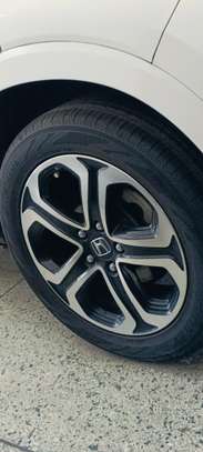 Honda vezel hybrid white 2018 image 7