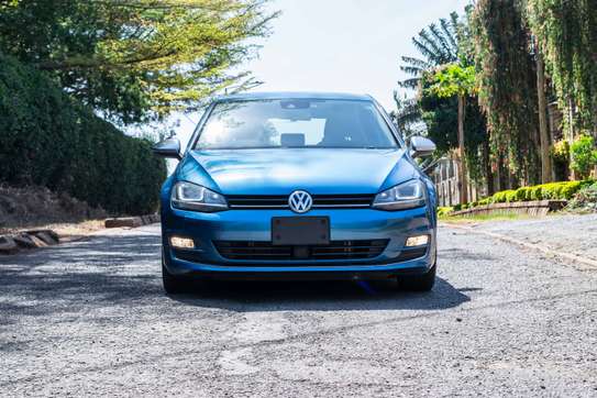 2015 Volkswagen Golf blue image 3