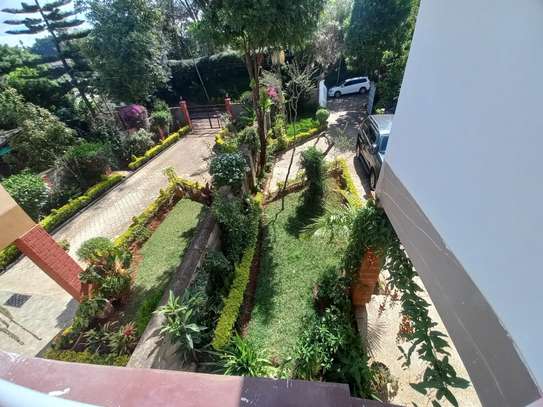 4 Bed Villa with En Suite at Grevillea Groove image 4