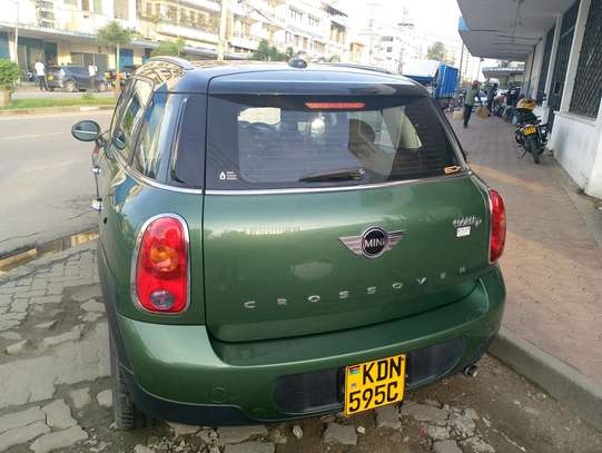Mini Cooper Crossover 2016 image 2