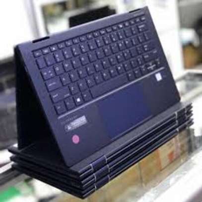 hp dragonfly x360 core i5,8gb,256,x360,touchscreen image 15