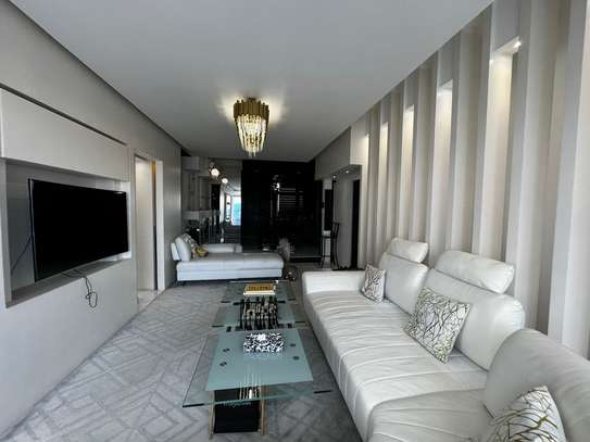 Serviced 3 Bed Apartment with En Suite at Moi Avanue image 1