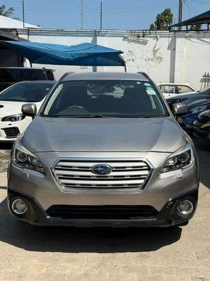 SUBARU OUTBACK image 7