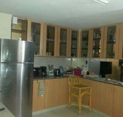 3 Bed Apartment with En Suite at Valley Arcade image 6