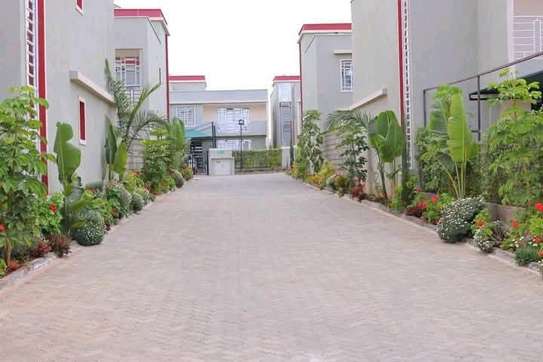 Four bedroom plus sq for sale kitengera image 10