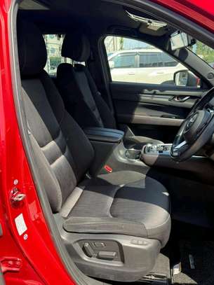 Mazda cx8 image 8
