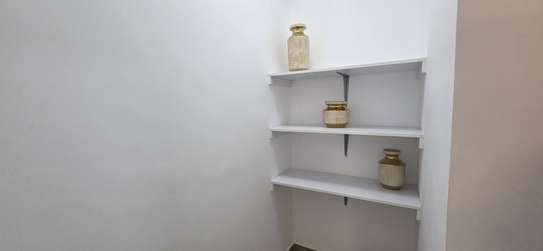 3 Bed Apartment with En Suite in Kilimani image 15