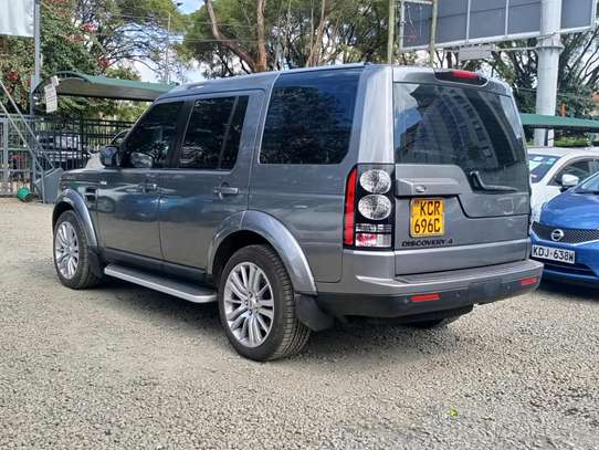 Land-rover discovery 4 image 7
