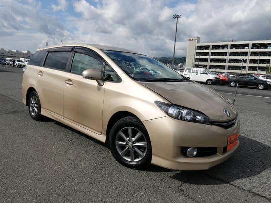 GOLD TOYOTA WISH (MKOPO/HIRE PURCHASE ACCEPTED) image 12