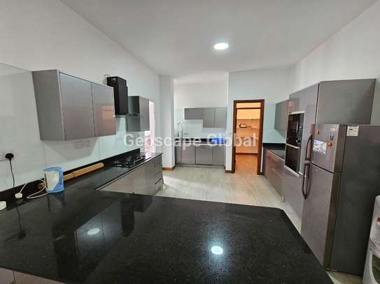 Furnished 4 Bed Apartment with En Suite in Westlands Area image 4