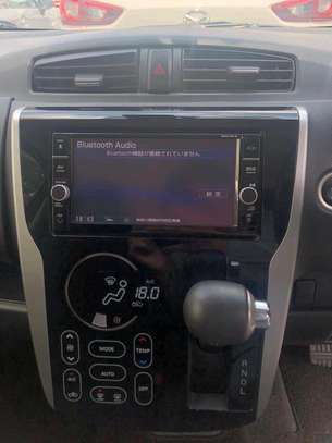 Nissan  Dayz Highway Star G white color 2018 model. image 6