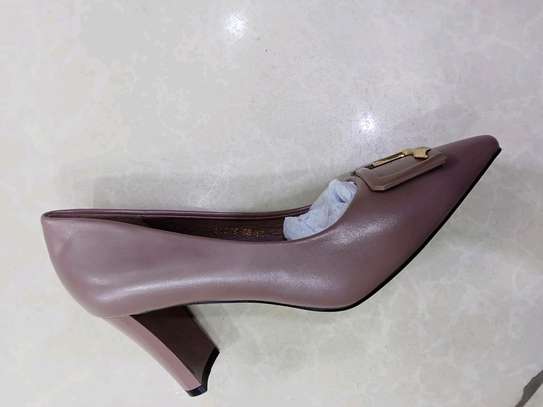 Classy heels image 2