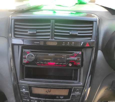 Toyota Caldina Radio with CD Player USB AUX Input image 1