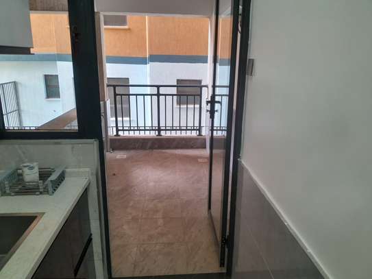 2 Bed Apartment with En Suite at Kindaruma Road image 3