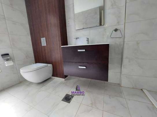 2 Bed Apartment with En Suite at Rhapta Rd image 14