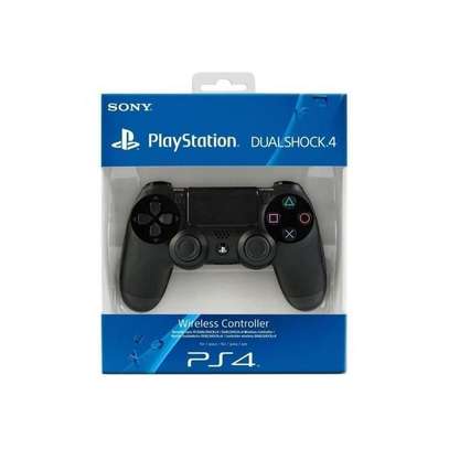 SONY DUAL SHOCK 4 GAMEPAD image 2