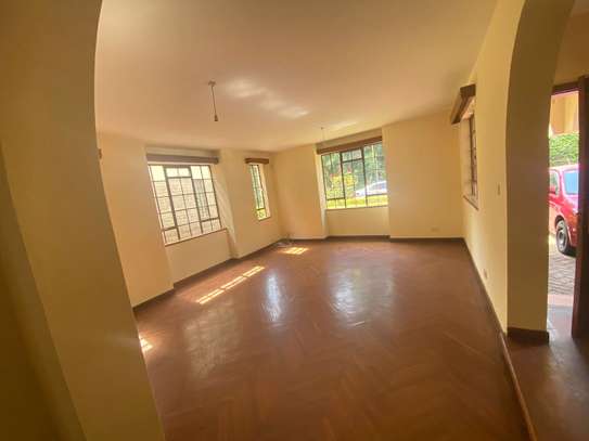 5 bedroom townhouse for rent in Lavington image 11