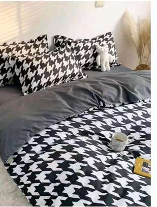 Duvet cover set with different colours image 4