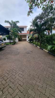 4 Bed House with En Suite at Nyali image 36