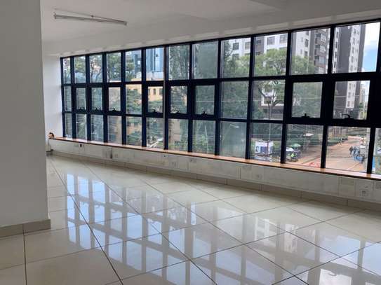 323 m² office for rent in Westlands Area image 10
