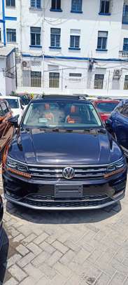 Volkswagen Tiguan SUNROOF 2018 Black image 56