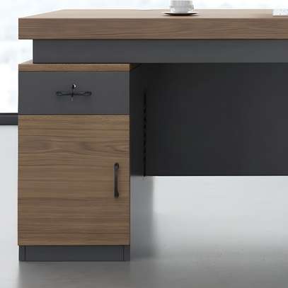 1.4M Executive Office Desk image 4