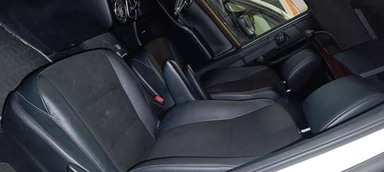 Toyota Noah WxB White 2018 image 7