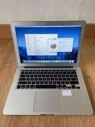 MacBook Air 2013 core i5 4gb ram 128gb ssd image 3